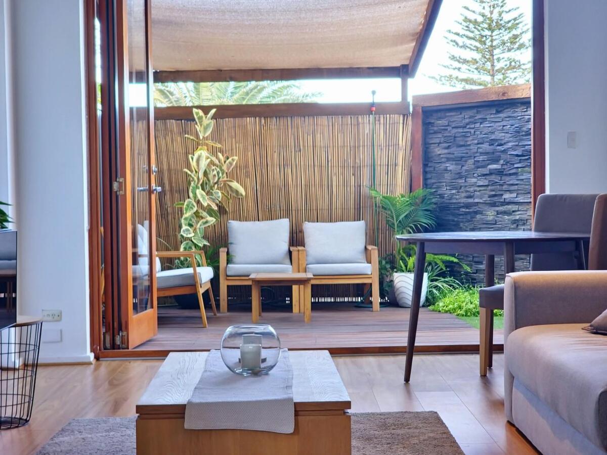 Ultimate Luxury Beachside Escape In West Beach Buitenkant foto