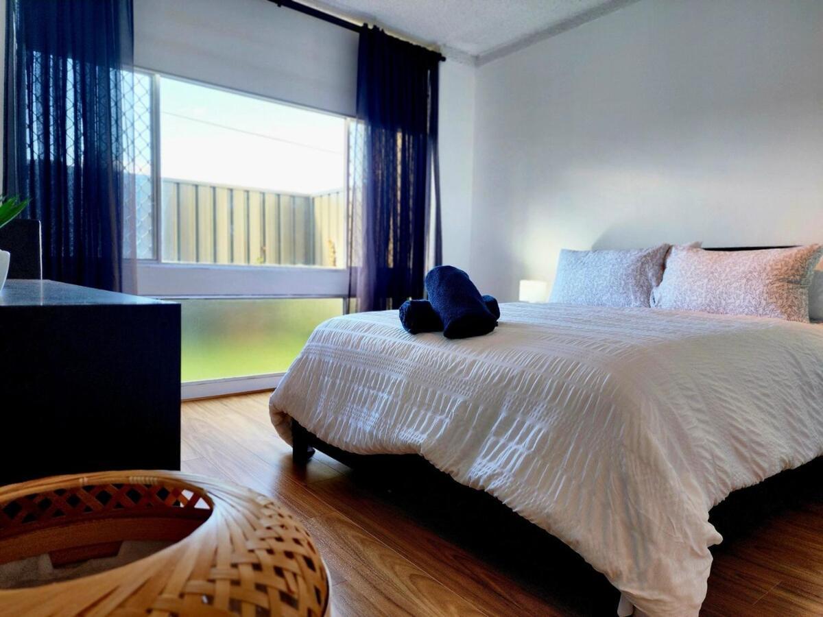 Ultimate Luxury Beachside Escape In West Beach Buitenkant foto
